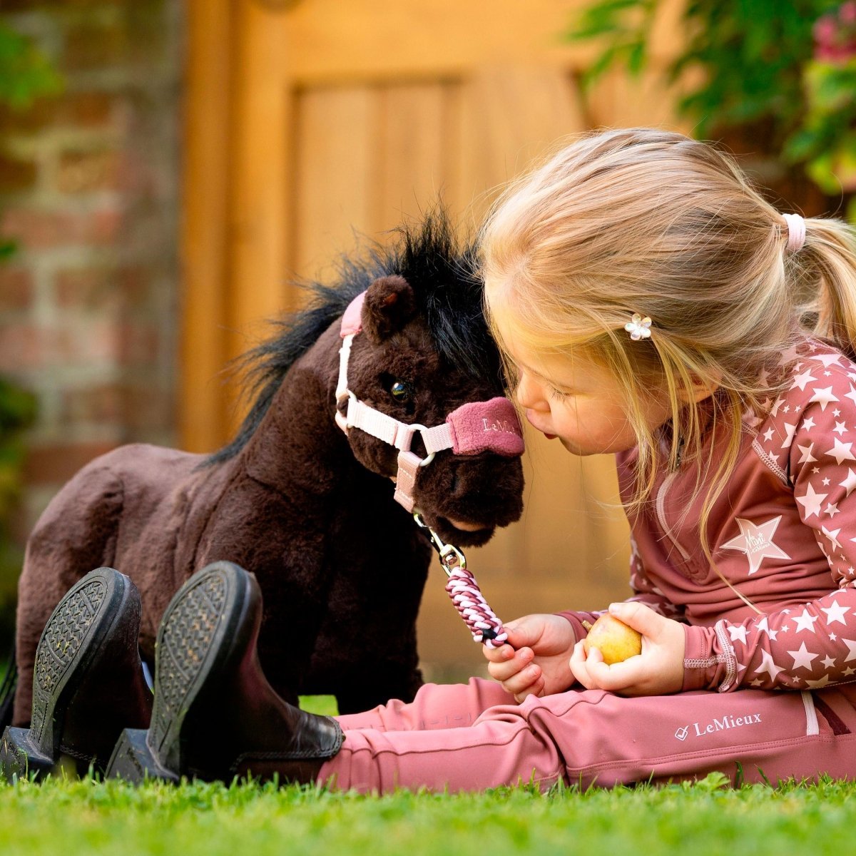 LeMieux Toy Pony - Ponyen Bubbles - Shetlandspony - animondo.dk - IT03741001