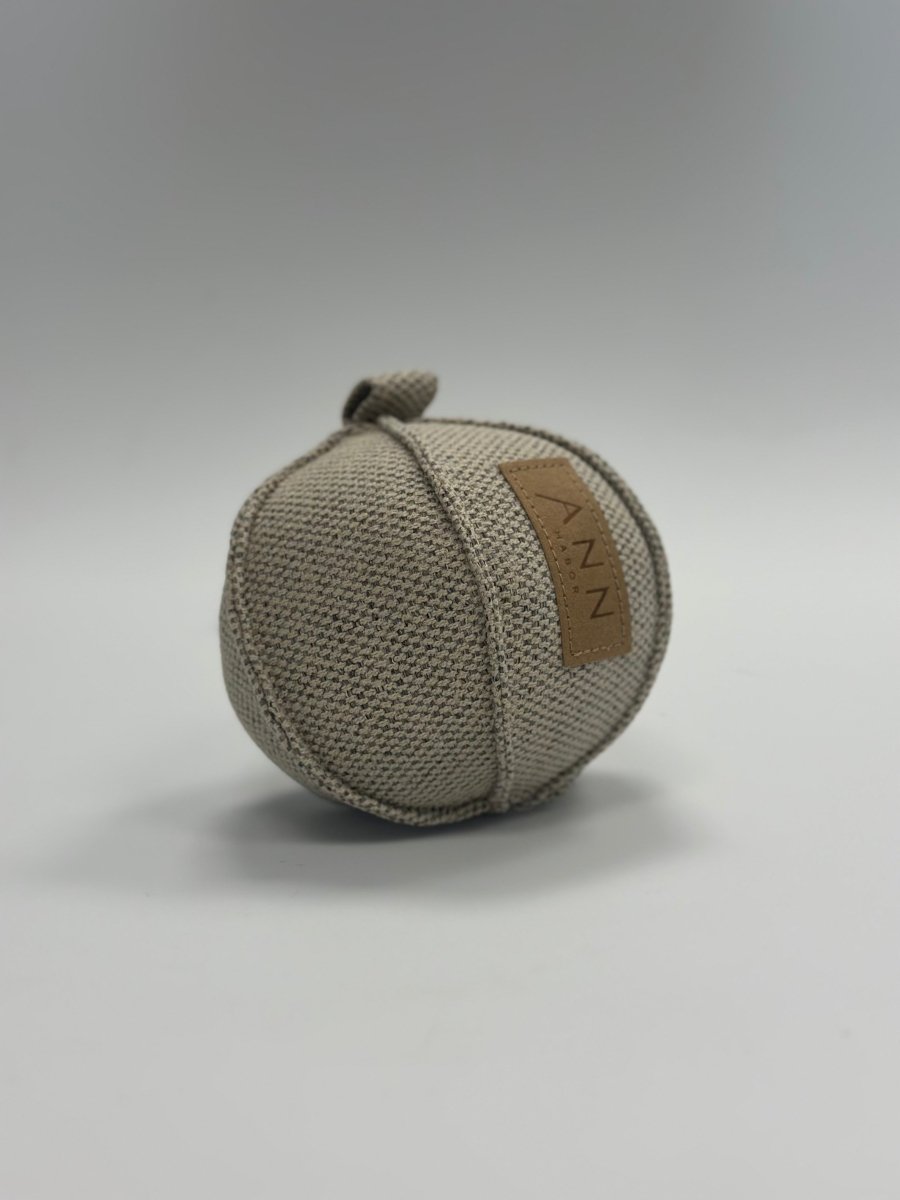 Ann Habor - Bold Hundelegetøj - Lys Beige - animondo.dk - AH0106